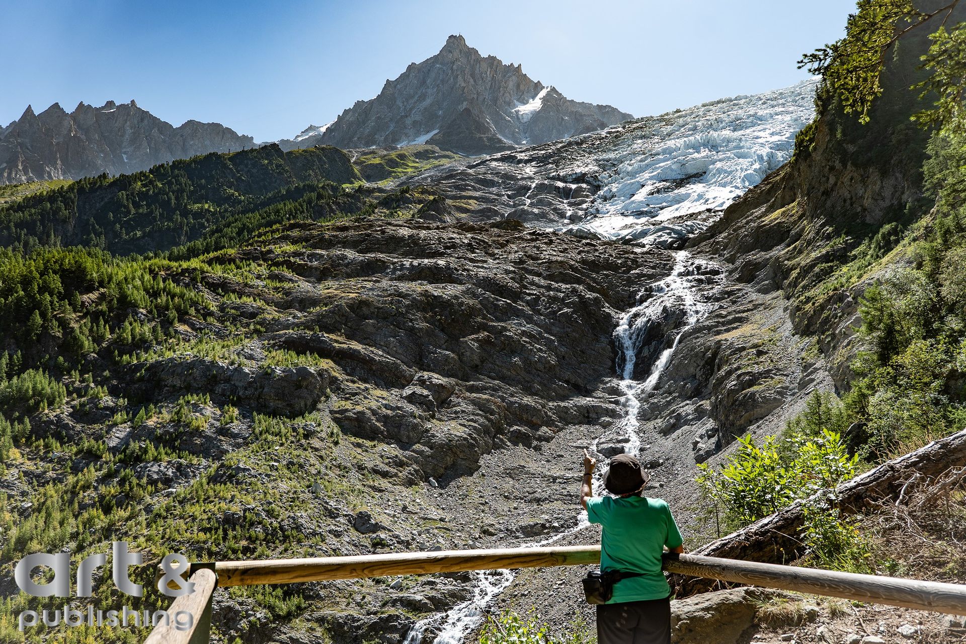 2024 image of Chamonix Mer de Glace